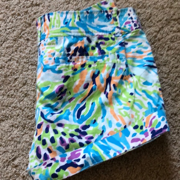 Lily Pulitzer shorts - Picture 3 of 4